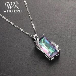 WEGARSTI Natural Color Rectangular Topaz Necklace